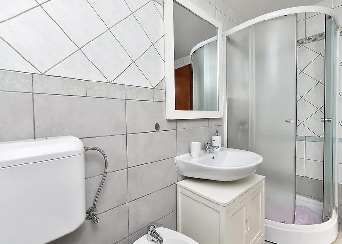 Дом отдыха House Stinjan 2148